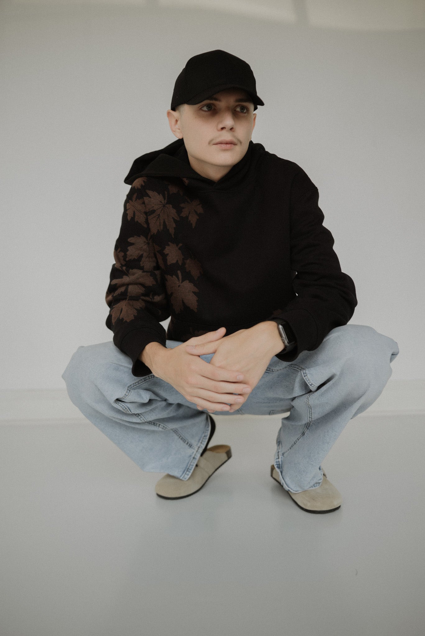 Leaf Design Sweatshirt