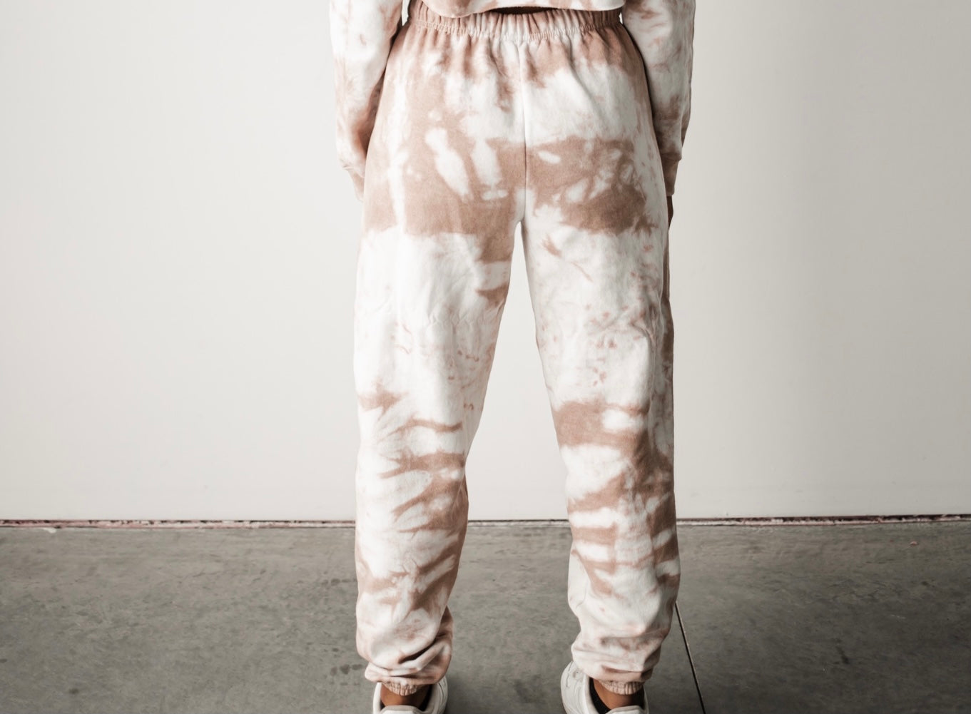 tan tie dye sweats